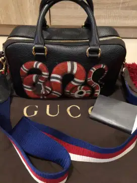 Turun harga lagi,tas branded original GUCCI  layak baru,the last price