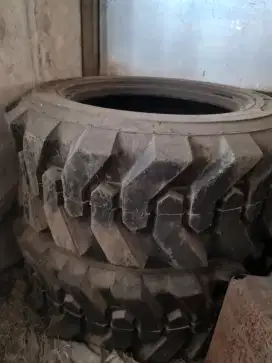 Ban loader 10 16,5 brand new merk bridgestone