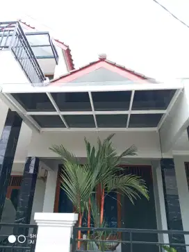Canopi kaca tempered (tampilan lebih mewah)