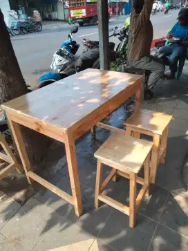 Meja Makan /Kuliner/Warkop/Cafe