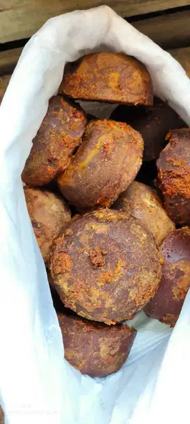 Gula Aren/Kawung Mangkok (Palm Sugar/Kawung Bowl).