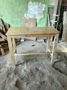 Meja jati Belanda