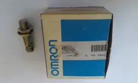 PROXIMITY SWITCH E2E-X3D1-M1G.