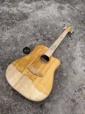 Gitar Bambu akustik elektrik