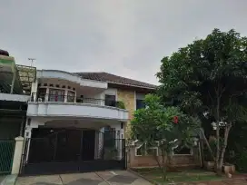 Jual Rumah Besar dan Mewah di Jakarta Timur