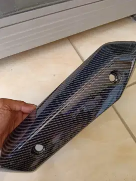Tameng knalpot ori honda beat fi stater kasar carbon hitam