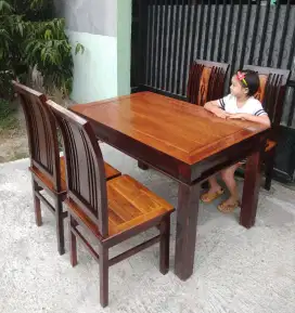 Meja 120cm dan 4 Kursi Makan Kayu Jati Finishing Alusan - Gedangan