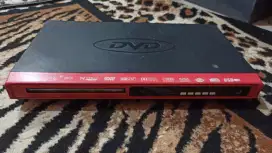 Dvd player merek trisonic