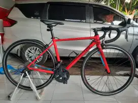 Sepeda Roadbike Polygon Strattos S3 2022. Size S
