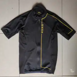 Jersey Twelve Squared Aero Black