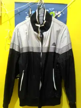 Jaket Adidas bolak balik