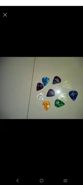 Pick Gitar Bahan Celluloid 1mm