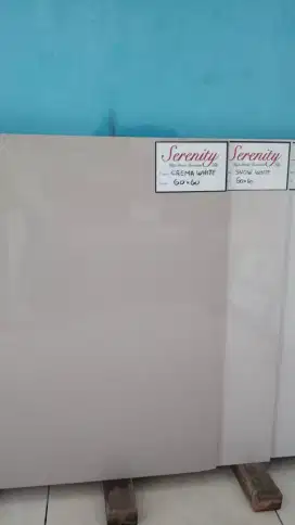 GRANIT POLOS 60X60 KW1 Type CREMA WHITE