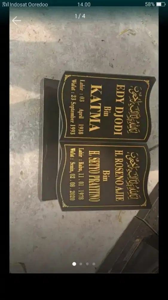 Batu Nisan buku