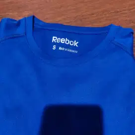 Kaos dryfit Rebook
