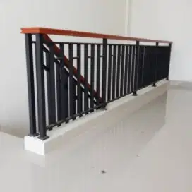 Balkon pagar minimalis