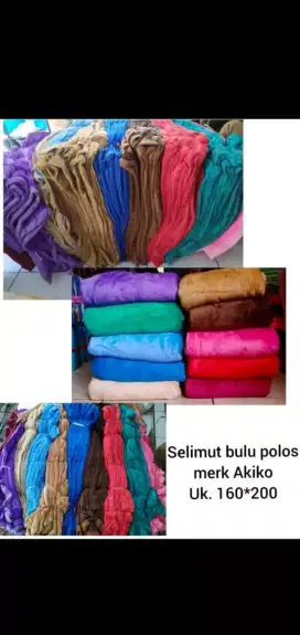 Selimut Akiko Polos