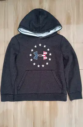 Hoodie under armour anak