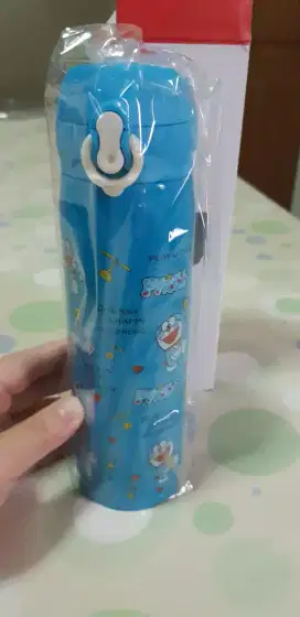 Doraemon vacuum flask