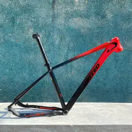 Frame United SL7