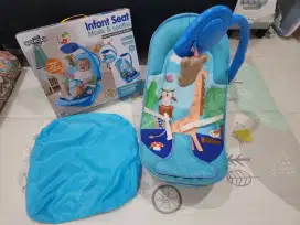 Infant seat bouncer