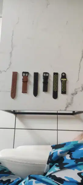 Strap Amazfit GTS 1 2 3 4 size 20mm Kondisi Masih Bagus Jual Sepaket