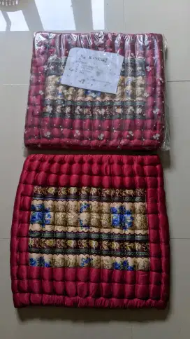 Alas lesehan  (100 utk 2 bantal)