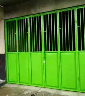 Pintu Lipat Minimalis