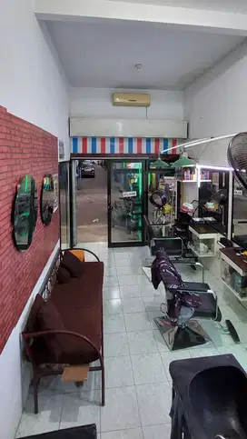 Disewakan Cepat Toko,Ruko,Tempat Usaha dukuh kupang Harga murah
