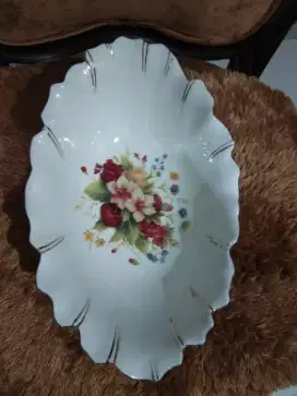 Mangkok oval made england