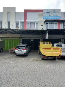 Ruko 2.5 lt, 4.5 x 15, jalan lebar di Poris Residence