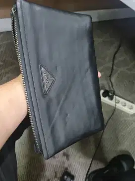 Handbag Prada Jonggol Warna Hitam