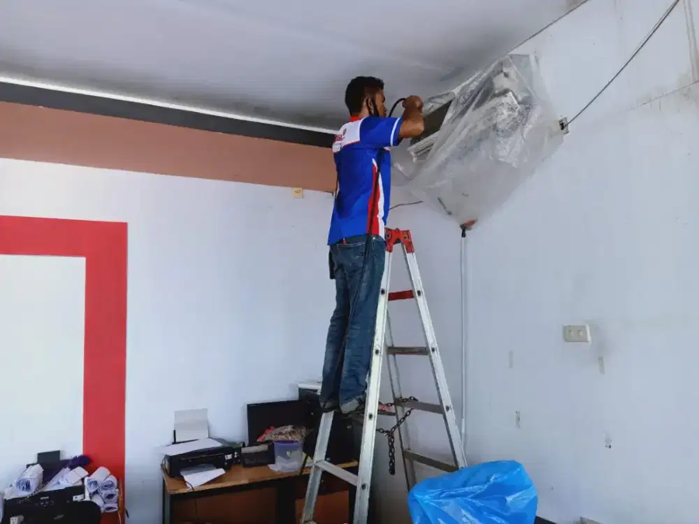 Service Ac - Kulkas - Mesin cuci panggilan