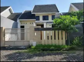 Dijual Rumah di Grand Teratai Sidoarjo Deket Transmart Harga Nego