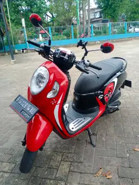 Honda Scoopy 2021