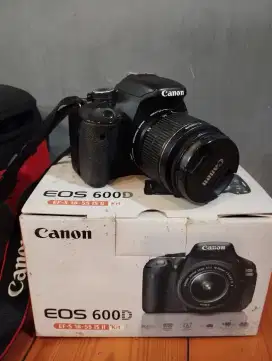 Kamera Canon eos 600D