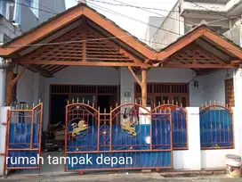 Rumah nyaman di karawaci Tangerang