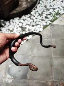 Handle Pegangan Jok Depan Asli Copotan Vespa PX Series