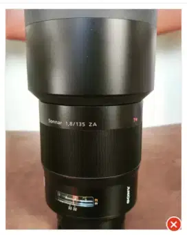 Lensa Sony Full Frame Zeiss A Mount 135mm F1.8 135 mm Fix Bokeh Tajam