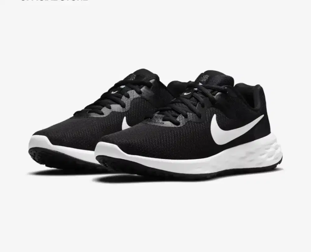 Nike Running Shoes Revolution 6 Hitam Putih Sepatu Lari Nongkrong