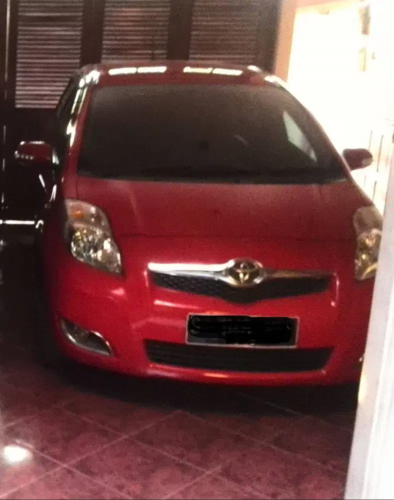 Toyota Yaris J, AT th 2009