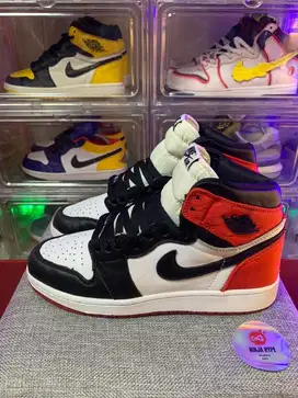 BISA COD / REKBER , AIR JORDAN 1 HIGH SATIN BLACK TOE , AIR JORDAN