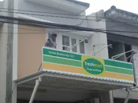 Papan nama/ billboard