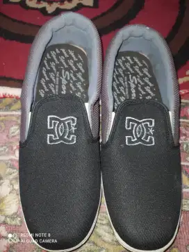 QR Sepatu  Laki2 Ukuran 43