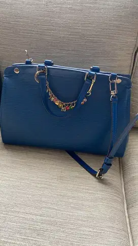 TAS LV ASLI ORIGINAL