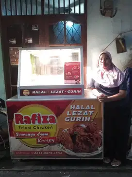 PAKET USAHA FRIED CHICKEN MERK RAFIZA