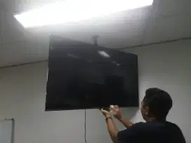 Bracket TV led cilling/gantung 32-50+pasang