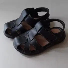 Sepatu anak laki-laki Little M