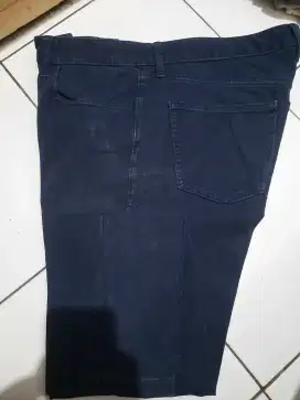 Celana chino Uniqlo Original