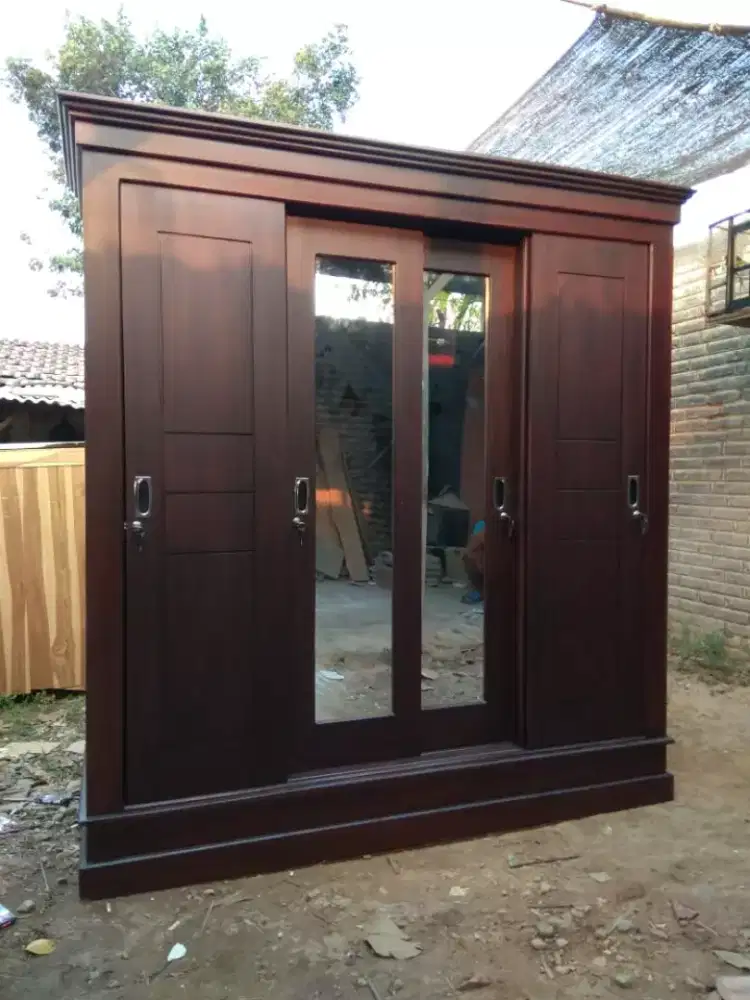 Lemari Jati 4pintu Sliding/Geser